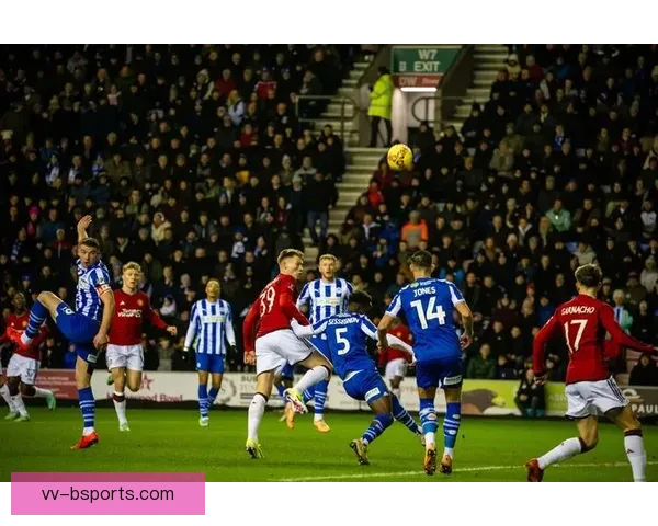 曼联女足首度捧起女子足总杯温布利大球场击败热刺女足书写历史