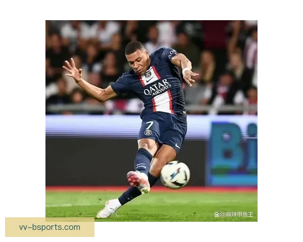 速度与锋芒的较量：姆巴佩对阵西班牙法甲全场表现深度复盘解析